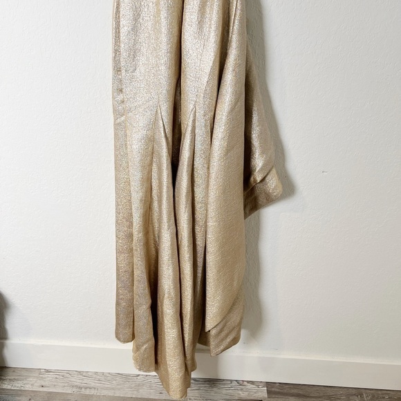 Mac Duggal Asymmetric Metallic Ruffle Gown - Picture 7 of 13